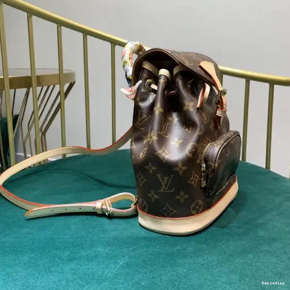 Cheap VUITTON LOUIS BACKPACK 0617